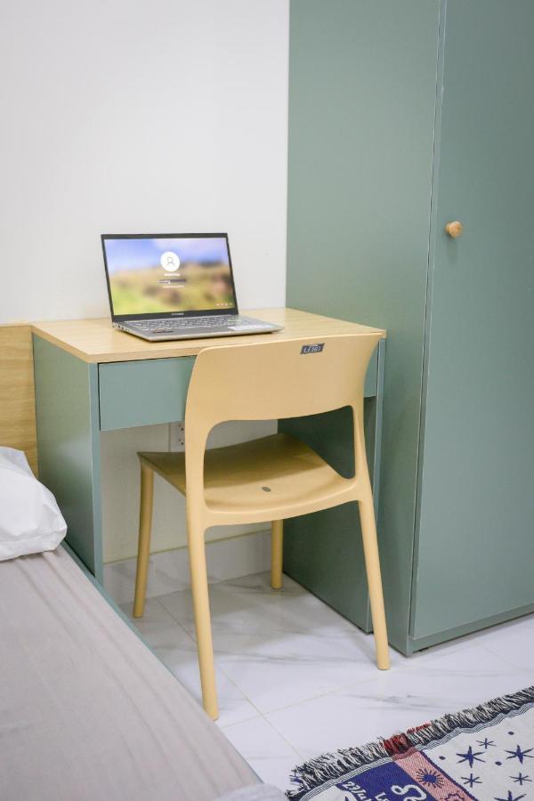 Btw Airport & D1 Center, Fast Wifi & Check-in 24/7 TP. Hồ Chí Minh